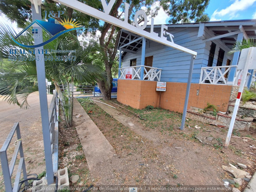 Atencion Aqui Tienes Lo Que Esperaba Una Cabaña Con Las Tres Letras Dominicana (h,b,b.hermosa, Buena Y Barata.