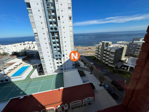 Apartamento En Venta, Peninsula, Punta Del Este, 2 Dormitorios.