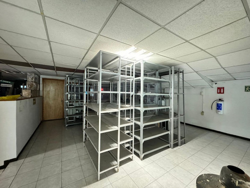 Bodega Comercial En Venta En Santa María La Ribera
