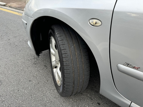 Peugeot 307 1.6 Presence Pack Flex 5p