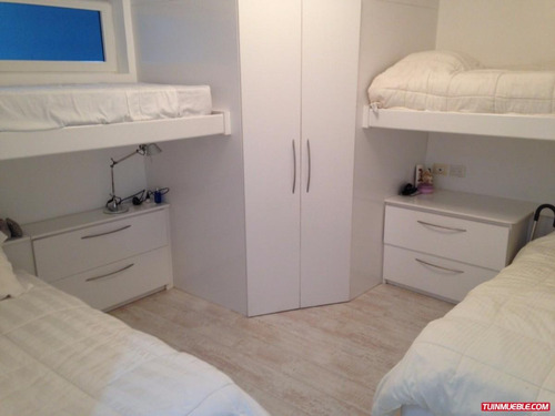 Imagen 4 de 6 de Apartamentos En Venta En Res. Morro De La Mar