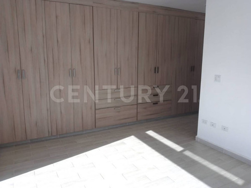 Casa Nueva En Venta En Residencial La Isla, Tijuana B.c.