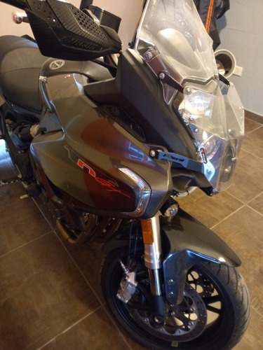 Imagen 5 de 5 de Benelli Tnt 600 Gt Abs