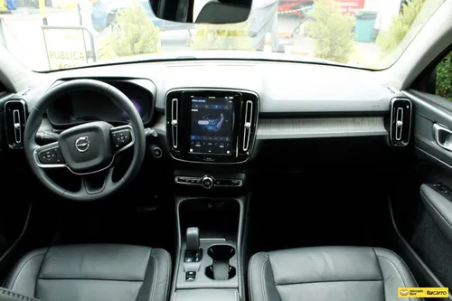 Volvo XC40 2.0 B4 Hibrida At 4x2