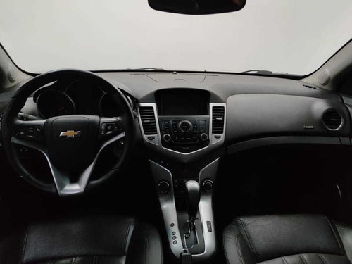 Imagem 7 de 15 de Cruze Sedan Lt 1.8 Aut