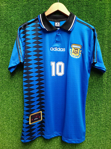 Camiseta +short Niño Seleccion Argentina 1994 Messi Maradona