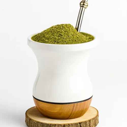Cuia De Chimarrão Premium Em Madeira Embuia Artesanal - R$ 47,38