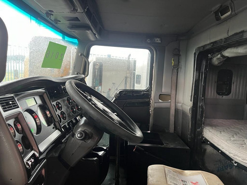 # 4846 Kenworth T660 2016
