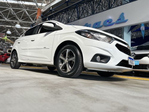Chevrolet Onix 1.4 MPFI LTZ 8V FLEX 4P MANUAL