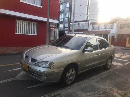 Renault Megane 1.6 Unique