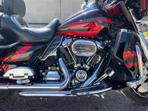Imagen 11 de 15 de Harley Davidson Ultra Classic Cvo