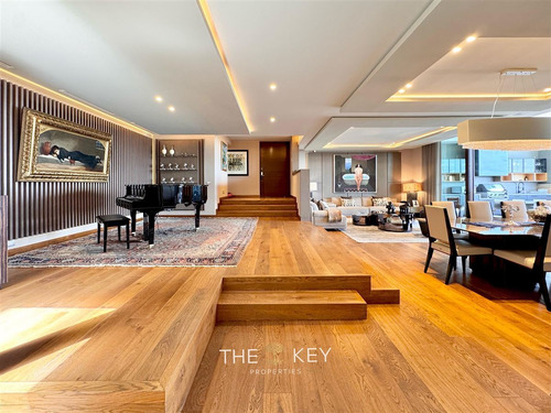 Departamento En Venta De 4 Dorm. En Las Condes