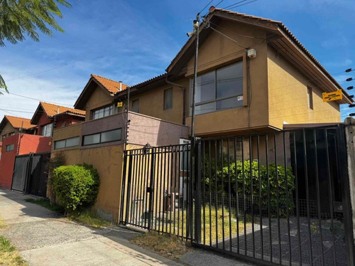 Casa 112 M2, 4d 3b 2 Estac, Condominio Pie Andino