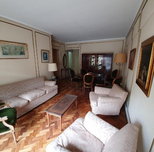 Departamento En Venta En Recoleta