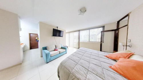 Casa En Venta 3 Dorm Jardin Claret