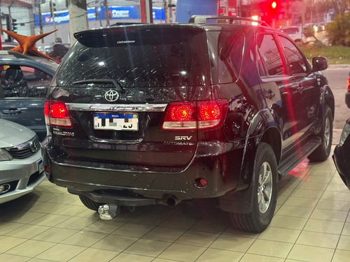 Toyota Hilux SW4 Toyota Hilux SW4 SRV 4x4 3.0 Turbo (aut)