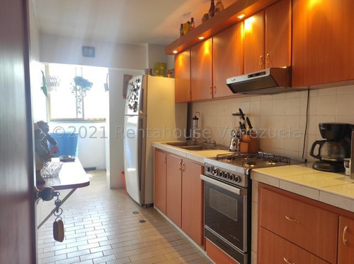 Imagen 4 de 14 de Apartamento En Vnta Economico En Maracay Centro Nb 23-12428