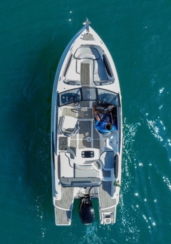 Imagen 3 de 16 de Lancha Fibrafort Focker 210 Open Con Evinrude Etec 150 M2019
