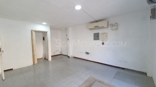 Imagen 4 de 10 de Local Comercial Pb En Alquiler Zona Infustrial De La Trinidad B-9qnx 1406