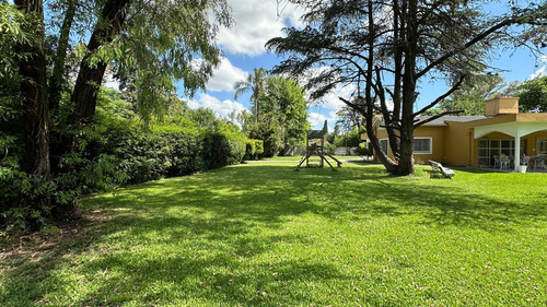 Casa 7 Amb En Venta En La Reja Moreno Casa Quinta