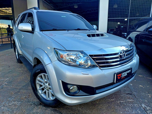 Toyota Hilux SW4 HILUX SW4