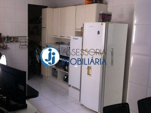 Imagem 18 de 19 de Venda De Casa Em Lagoa Nova, Com 4 Quartos, Sendo Dois Suítes, Em Ótima Localização. - Ca00074 - 32148118