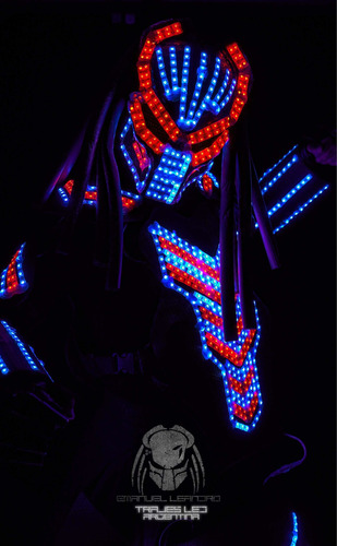 Trajes Robots De Leds Depredadores Para Shows
