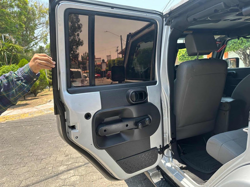 Jeep Wrangler 3.8 Unlimited Rubicon 4x4 At
