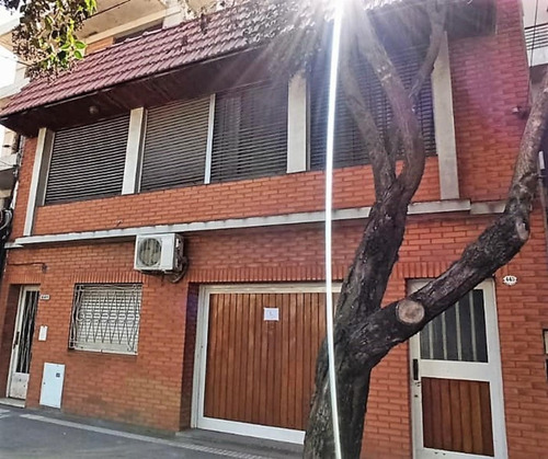 Departamento Tipo Casa 3 Ambientes En 2 Plantas Con 2 Baños