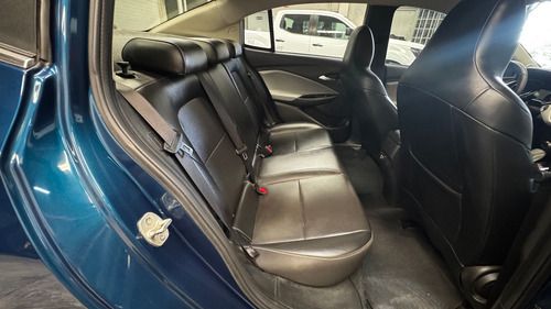 Chevrolet Onix 1.2 Premier At
