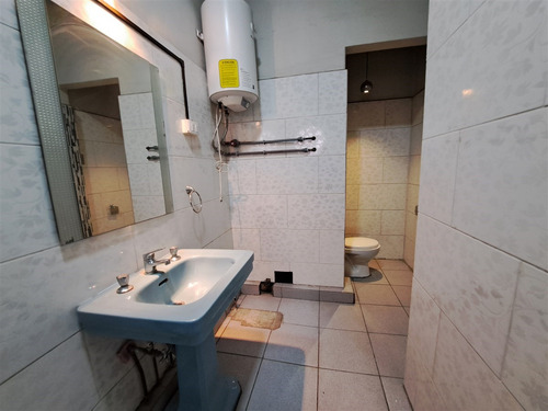 Departamento En Venta De 4 Dorm. En Paseo Bulnes, Santiago