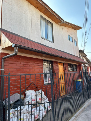 Casa Calle Jose Miguel  Carrera Con Manutara 