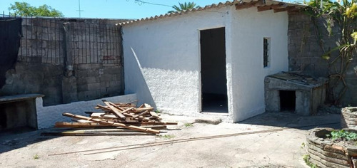 Imagen 9 de 13 de Casa Calle Mazzarino - Punta De Rieles