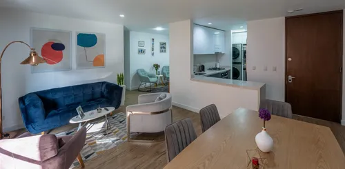 Apartamento En Venta En Rafael Núñez. Cod V100309