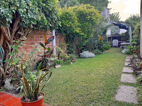 Venta Castelar Duplex Ph 3 Ambientes Jardin