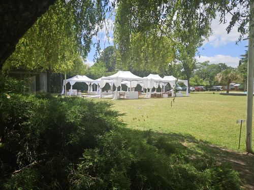 Alquiler Casa Quinta 7000m2 1er Nivel Eventos Fiestas Hospedaje Padel Con Iluminacion Piscina Futbol Quincho 200m2 Parrilla. Excelente Ubicación S/ Asfalto Porton Automatico Parking