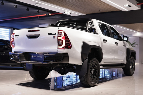 Toyota Hilux Gr-sport Iv Gr4 4x4 2.8 Tdi 6 At 224cv