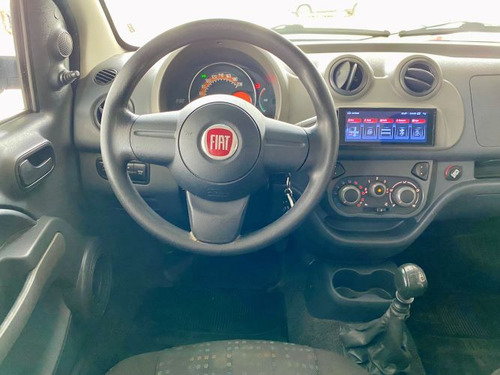 Fiat Uno Uno Vivace 1.0 8V (Flex) 4p