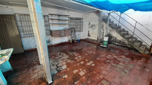 Venta - Casa + Dpto. En Guadalupe Oeste