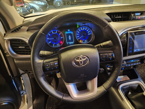 Toyota Hilux 2.8 Cd Srx 177cv 4x4