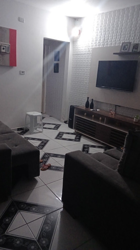 Casa1 São 4 Cômodos Casa2 São Dois Cômodos E 1 Banheiro