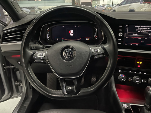 Volkswagen Jetta 1.4 250 TSI TOTAL FLEX R-LINE TIPTRONIC