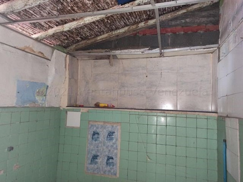 Imagen 30 de 30 de Terrenos En Venta Zona Centro Barquisimeto 22-7835 @m