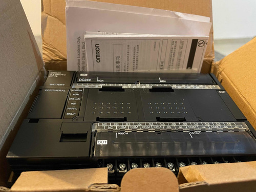 Omron Cp1l-m40dr-d Controlador Plc 24 Vdc.