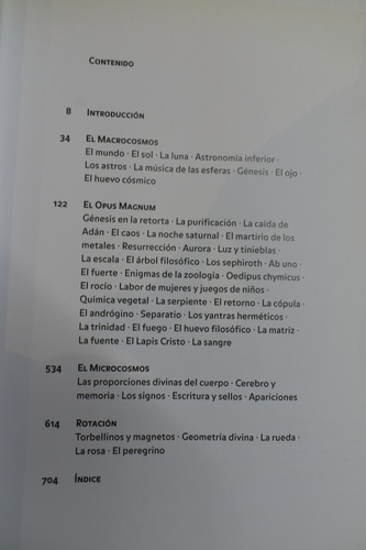 El Museo Hermético : Alquimia & Mística Alexander Roob C255 (Usado)
