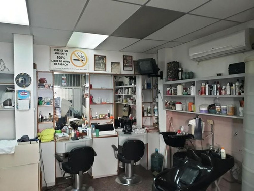 Imagen 4 de 10 de Excelente Local A Pie De Calle En Venta Altagracia Caracas 22-24054