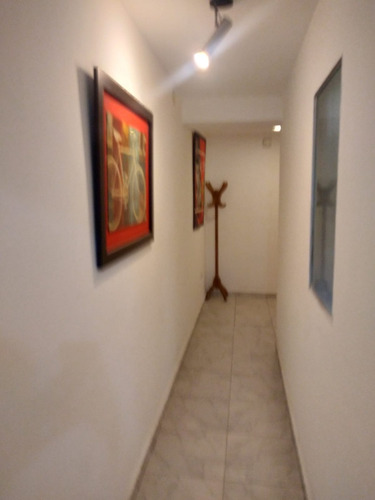 Nueva Cordoba Amplio Monoambiente Con Patio A Metros De Pocito Sobre Peredo Casi Esq Velez Sarfied