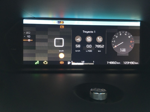 Imagen 4 de 10 de Citroen C4 Grand Spacetourer Hdi Shine