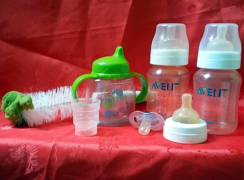 Imagen 2 de 5 de Teteros Avent
