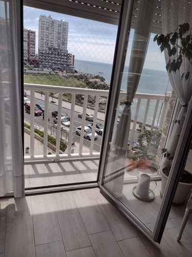 Vendo Departamento 2 Ambientes Con Vista Al Mar 1° Linea Y Monoambiente - Cochera - Playa Chica